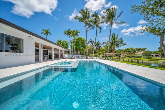 4430 Casper Ct, Hollywood, FL 33021 - view of pool featuring a patio area, a pool with connected hot tub, and ceiling fan