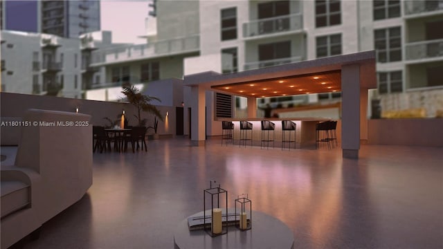 common area featuring a high ceiling