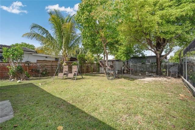 3050 NW 22nd Ct, Miami, FL 33142 - view of yard