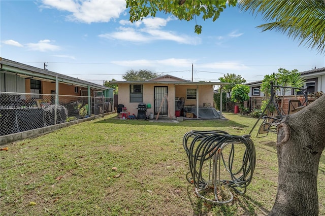 3050 NW 22nd Ct, Miami, FL 33142 - back of house with stucco siding