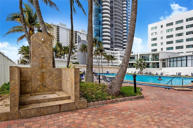 6345 Collins Ave Unit 522, Miami Beach, FL 33141 - view of community pool