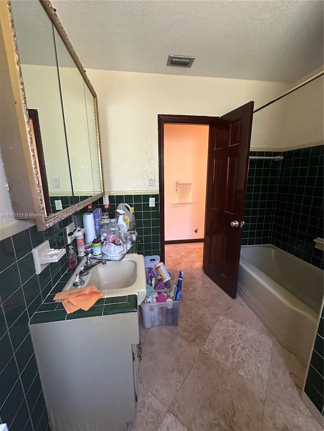 1627 Washington St, Hollywood, FL 33020 - photo 7