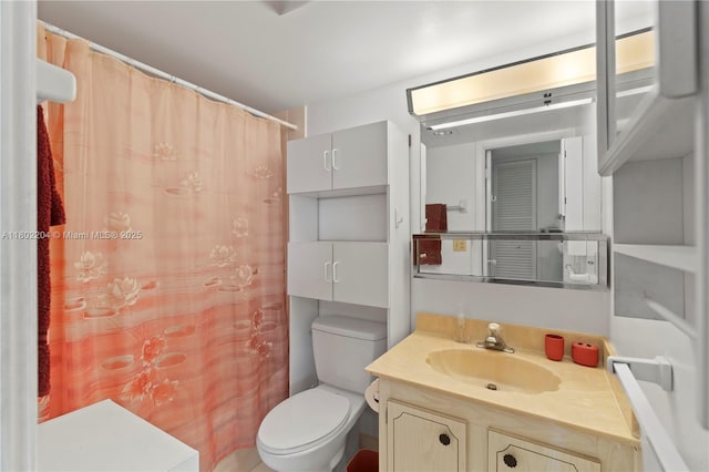 700 SE 6th Ave Unit 314, Deerfield Beach, FL 33441 - bathroom featuring toilet, a shower with shower curtain, and vanity