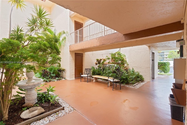 700 SE 6th Ave Unit 314, Deerfield Beach, FL 33441 - view of patio / terrace