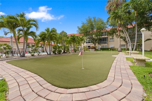 700 SE 6th Ave Unit 314, Deerfield Beach, FL 33441 - view of home's community with a putting green