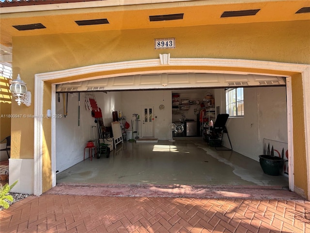 8943 NW 174th St, Hialeah, FL 33018 - view of garage