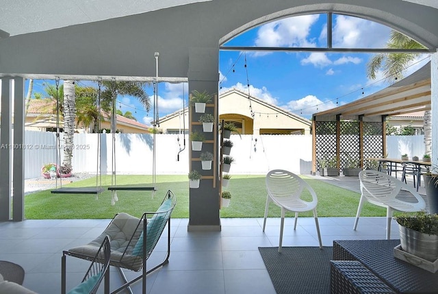 1550 SW 194th Ave, Pembroke Pines, FL 33029 - view of sunroom / solarium