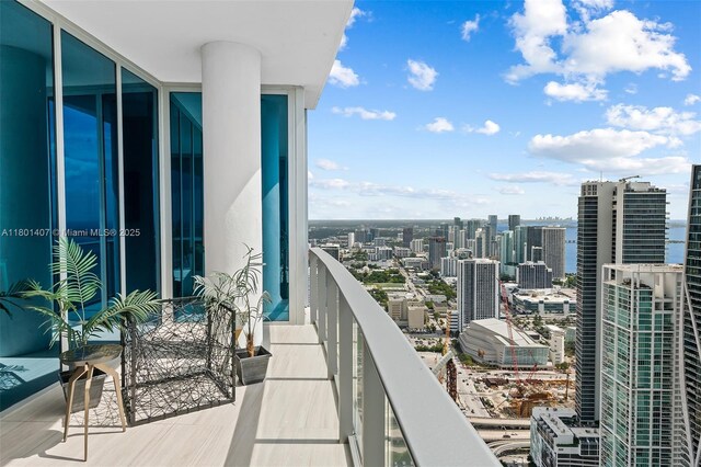 851 NE 1st Ave Ph 5401, Miami, FL 33132 - balcony featuring a view of city
