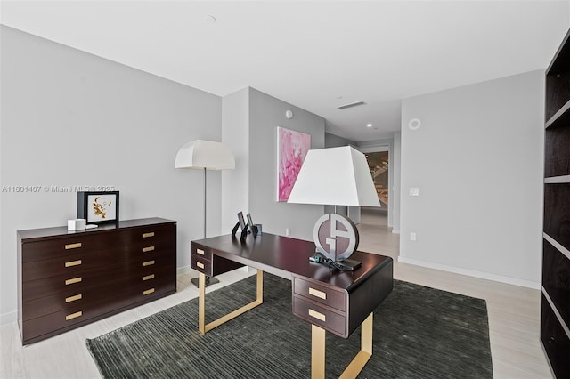 851 NE 1st Ave Ph 5401, Miami, FL 33132 - office area with baseboards