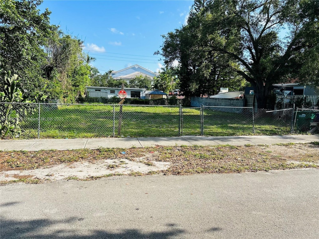 1920 NW 81st Ter, Miami, FL 33147