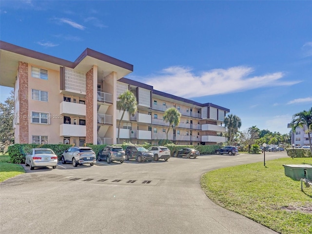 2800 NW 47th Ter Unit 407B, Lauderdale Lakes, FL 33313 - photo 23