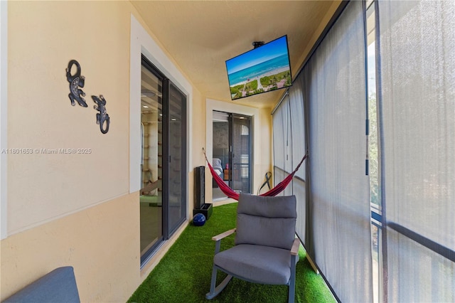 1504 Passion Vine Cir Unit 23-4, Weston, FL 33326 - view of sunroom / solarium