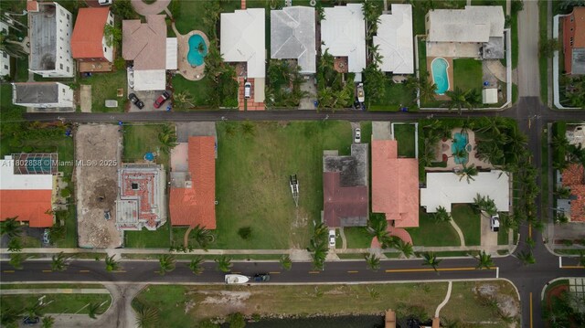 824 Polk St, Hollywood, FL 33019 - photo 12