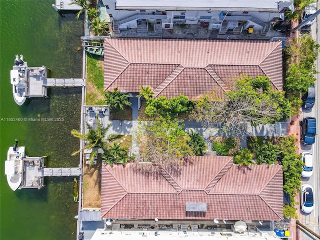 8335 E Crespi Blvd Unit 4, Miami Beach, FL 33141 - drone / aerial view of a large body of water