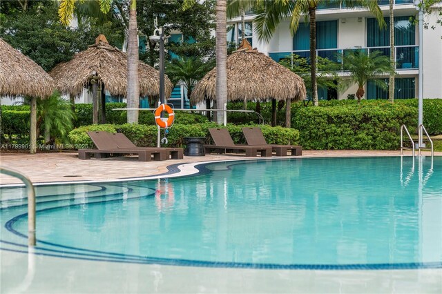 2681 N Flamingo Rd Unit 1206S, Sunrise, FL 33323 - community pool with a gazebo and a patio