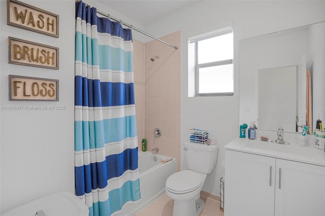 25280 SW 108th Ct, Homestead, FL 33032 - bathroom featuring toilet, shower / bath combo with shower curtain, and vanity