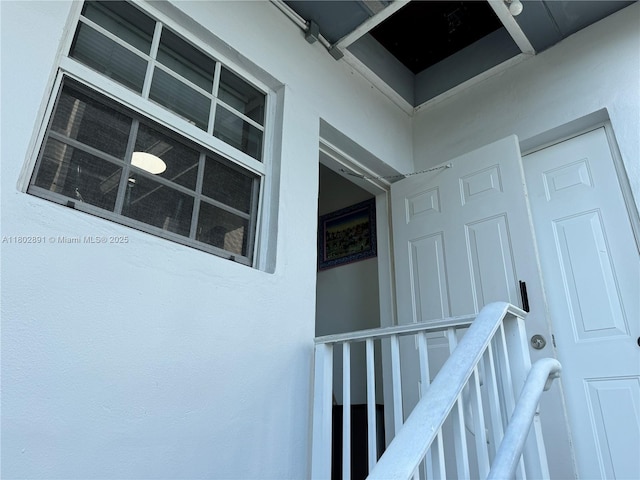 9260 Bay Harbor Ter Unit 24, Bay Harbor Islands, FL 33154 - view of hall