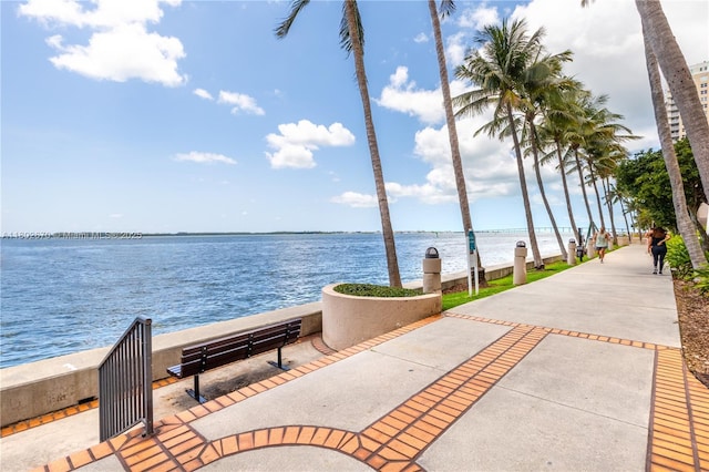 540 Brickell Key Dr Unit 904, Miami, FL 33131 - surrounding community featuring a water view