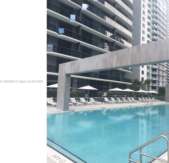 55 SW 9th St Unit 3409, Miami, FL 33130 - photo 10