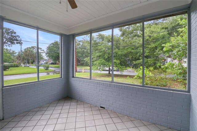 2196 Traymore Rd, Jacksonville, FL 32207 - unfurnished sunroom with a ceiling fan and plenty of natural light