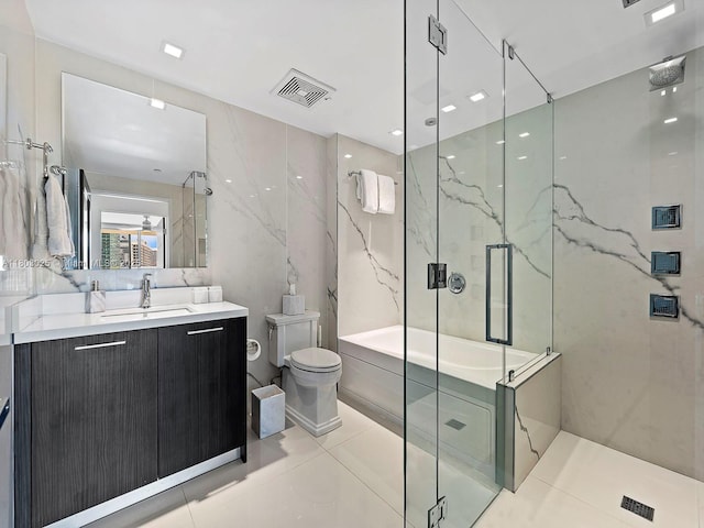 500 Brickell Ave Unit 2203, Miami, FL 33131 - photo 2