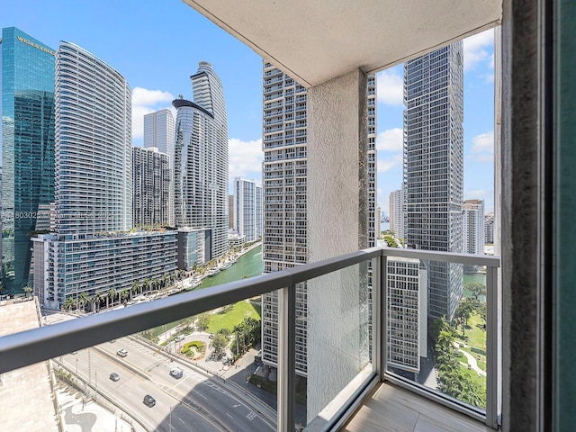 500 Brickell Ave Unit 2203, Miami, FL 33131 - photo 17