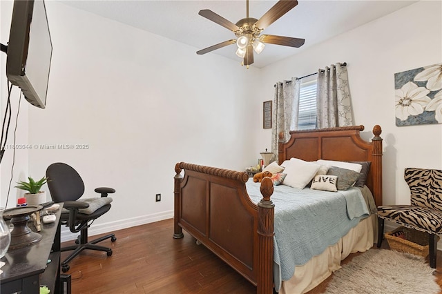 19106 Cormorant Cove Pl, Tampa, FL 33647 - bedroom featuring wood finished floors, baseboards, a desk, and a ceiling fan