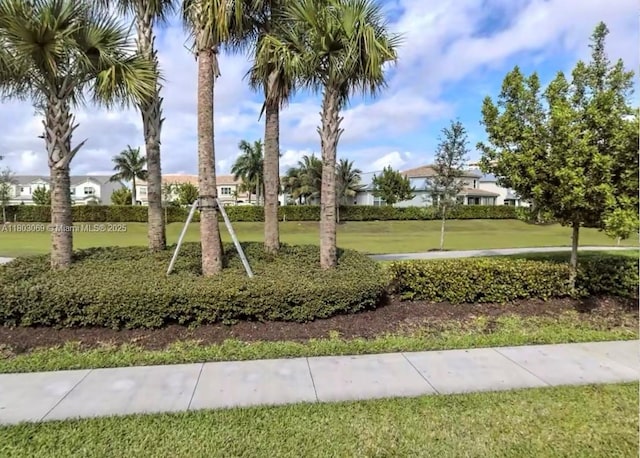 4330 Hillcrest Dr Unit 505, Hollywood, FL 33021 - view of home's community featuring a residential view and a yard