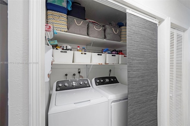 857 W 37th St, Hialeah, FL 33012 - washroom featuring washing machine and clothes dryer