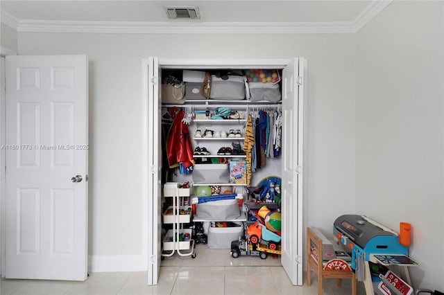 857 W 37th St, Hialeah, FL 33012 - view of closet
