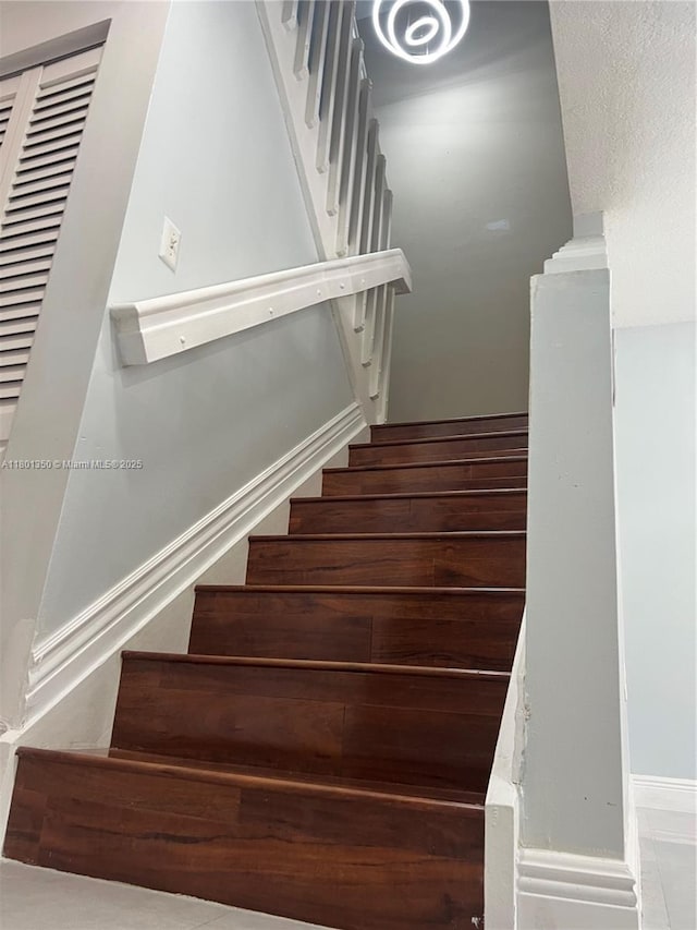 6014 SW 162nd Pl, Miami, FL 33193 - view of stairs