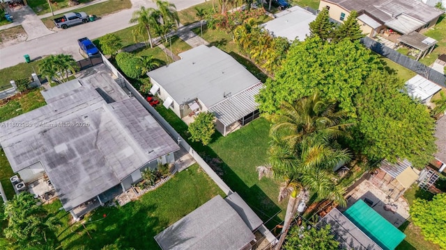 631 NE 12th St, Homestead, FL 33030 - drone / aerial view