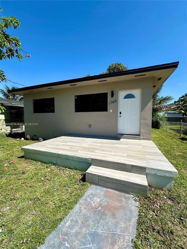 1769 NW 41st St, Miami, FL 33142 - view of rear view of property