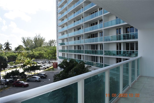100 Bayview Dr Unit 309, Sunny Isles Beach, FL 33160 - view of balcony