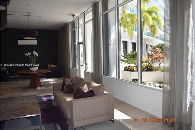 100 Bayview Dr Unit 309, Sunny Isles Beach, FL 33160 - view of common area