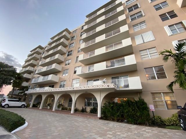 1455 N Treasure Dr Unit 4N, North Bay Village, FL 33141 - view of apartment building / complex
