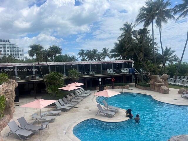 5225 Collins Ave Unit 914, Miami Beach, FL 33140 - photo 5