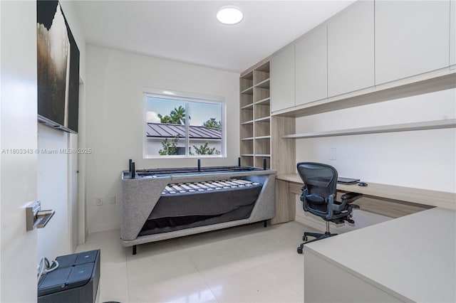 5978 Alton Rd, Miami Beach, FL 33140 - office space with built in shelves