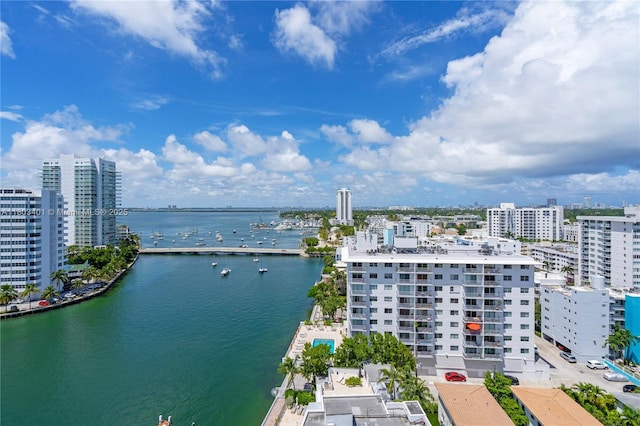 1445 16th St Unit Ph-4, Miami Beach, FL 33139 - view of urban area featuring a large body of water
