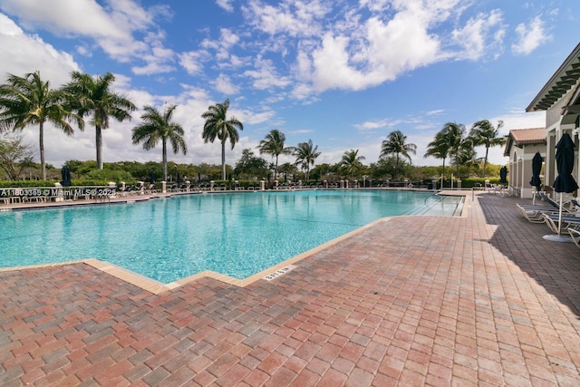 9153 SW 227th St Unit 3, Cutler Bay, FL 33190 - community pool with a patio