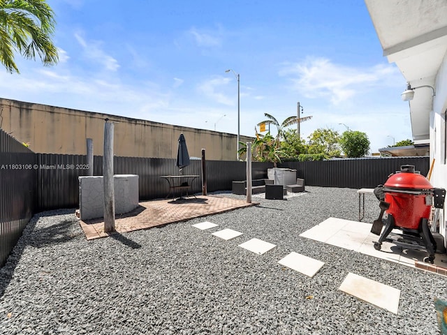 2720 SW 76th Ave, Miami, FL 33155 - fenced backyard with a patio