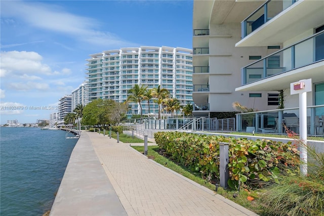 6620 Indian Creek Dr Unit 619, Miami Beach, FL 33141 - surrounding community with a water view