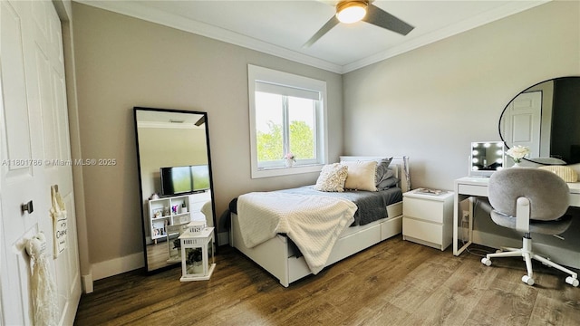 1192 Chinaberry Dr, Weston, FL 33327 - bedroom featuring ornamental molding, wood finished floors, an office area, baseboards, and a ceiling fan