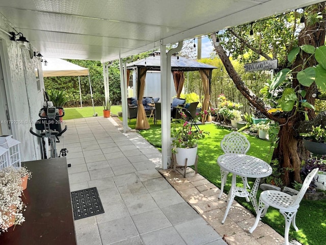11360 NW 31st St, Sunrise, FL 33323 - view of patio / terrace with a gazebo