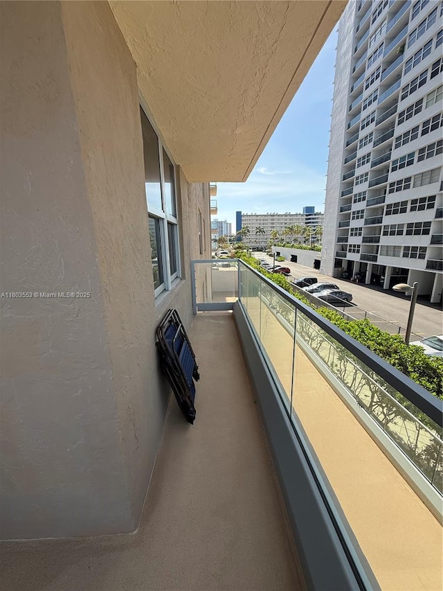 1912 S Ocean Dr Unit 3D, Hallandale Beach, FL 33009 - balcony featuring a city view