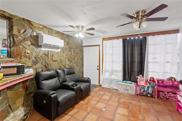 788 W 32nd St, Hialeah, FL 33012 - photo 4