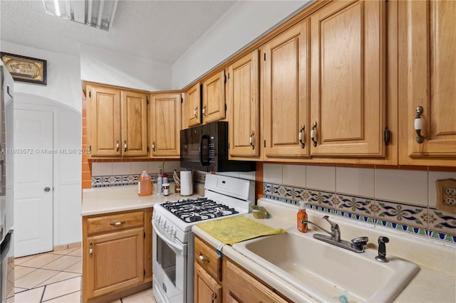 788 W 32nd St, Hialeah, FL 33012 - photo 12
