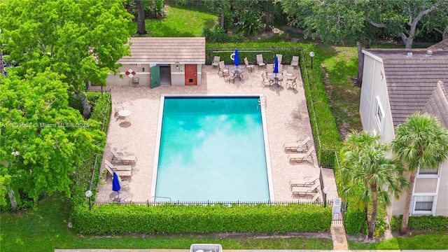 9641 Riverside Dr Unit F6, Coral Springs, FL 33071 - community pool featuring fence and a patio area