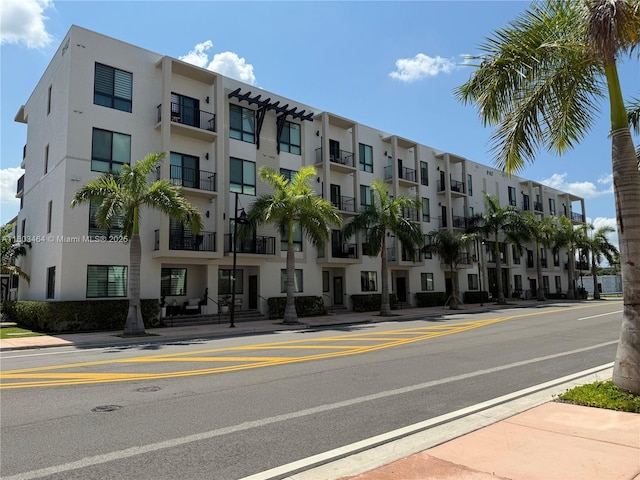 8167 NW 41st St Unit E-409, Doral, FL 33166 - photo 1