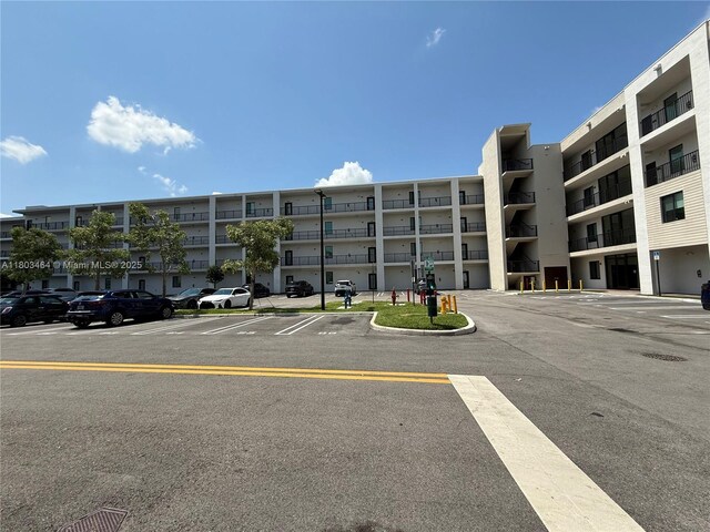 8167 NW 41st St Unit E-409, Doral, FL 33166 - photo 2
